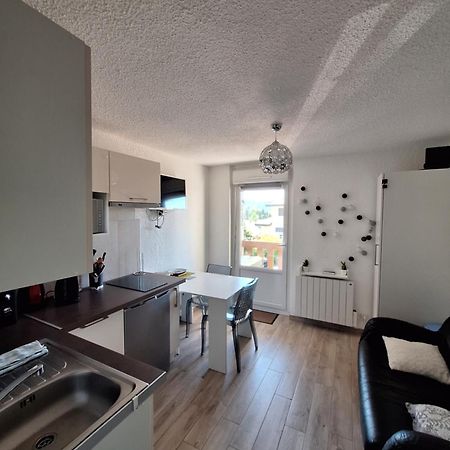 Studio Renove Confort Meuble 3 Etoiles - Les Cretets เลรูส ภายนอก รูปภาพ